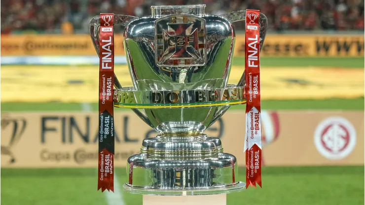 Taça da Copa do Brasil. Foto: Gabriel Machado/AGIF
