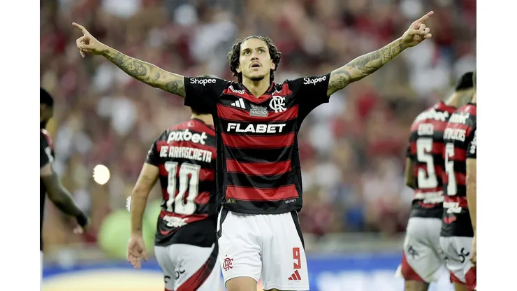 Pedro tem salário inferior ao de 17 jogadores do Flamengo. Foto: Alexandre Loureiro/AGIF