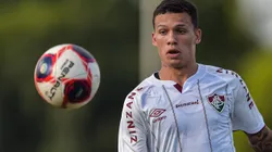 Calegari jogando no Fluminense Foto: Thiago Ribeiro/AGIF