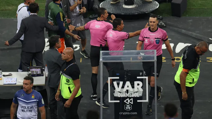Entenda porque a Conmebol tomou decisão sobre mudanças em seus torneios (Photo by Lucas Figueiredo/Getty Images)