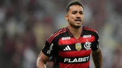 Danilo, agora no Flamengo, reencontra o Santos. Foto: Thiago Ribeiro/AGIF