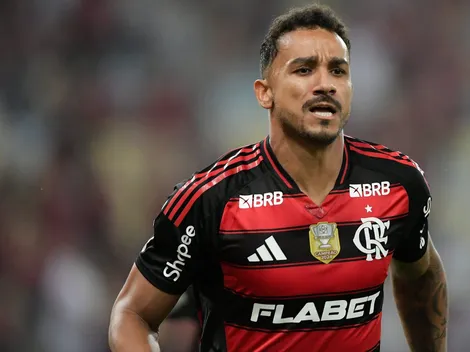 Danilo, agora no Flamengo e invicto, reencontra Santos pelo Brasileirão