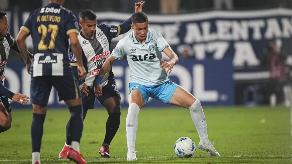 Grêmio é derrotado para o Alianza Lima e se complica na Sul-Americana. Foto: Getty Images