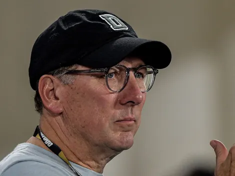 Textor corta relação com Artur Jorge após transferência de Gregore