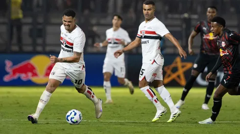 LUCIANO Jogador do Sao Paulo durante partida contra o Bragantino no estadio Cicero De Souza Marques pelo campeonato Brasileiro A 2025. Foto: Joisel Amaral/AGIF
