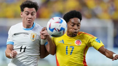 Facundo Pellistri (à esquerda) está na mira do Fluminense para suprir ausência de Arias - Getty