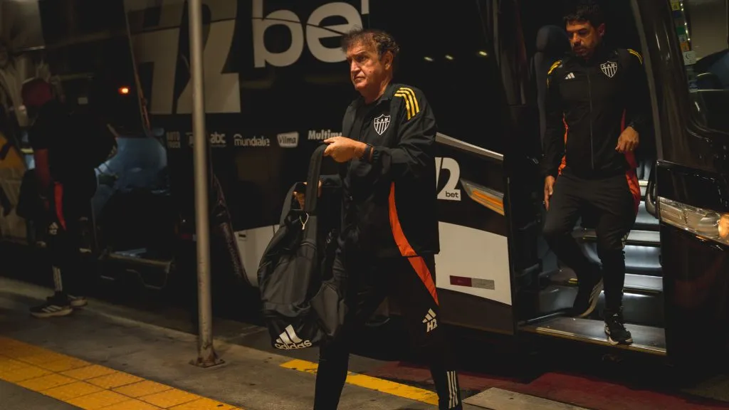 Cuca se posiciona sobre polêmica na Sul-Americana – Foto: Pedro Souza / Atlético