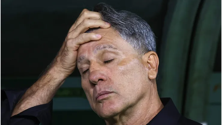 Renato perde a paciência no Fluminense. Foto: Marcello Zambrana/AGIF