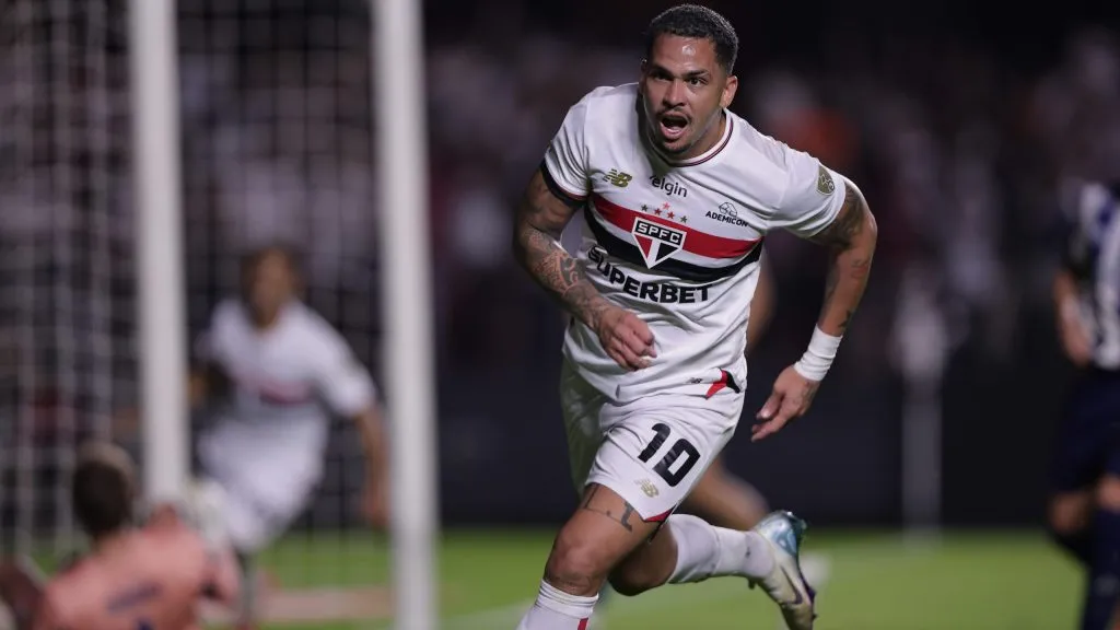 Luciano jogador do Sao Paulo comemora seu gol durante partida contra o Talleres no estadio Morumbi pelo campeonato Copa Libertadores 2025. Foto: Ettore Chiereguini/AGIF