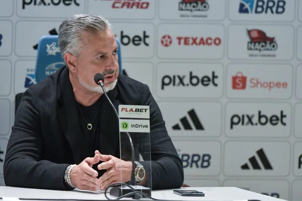 RJ – RIO DE JANEIRO – 30/01/2025 – APRESENTACAO DANILO – Jose Boto dirigente durante sua apresentacao oficial do jogador Danilo do Flamengo em coletiva de imprensa realizada no Maracana. Foto: Thiago Ribeiro/AGIF