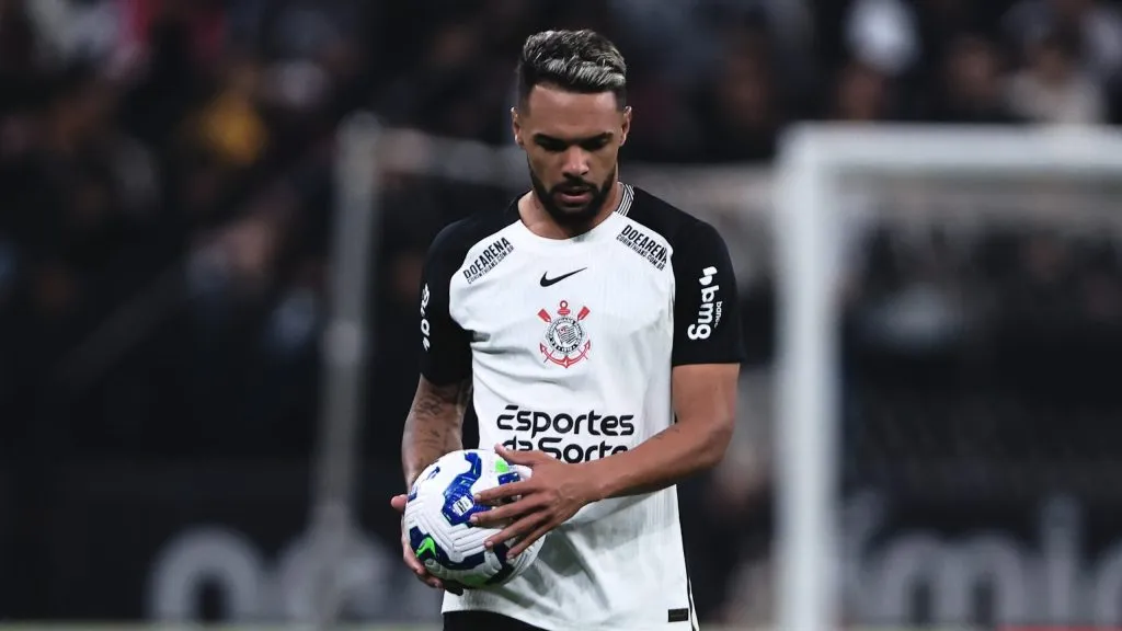 SP – SAO PAULO – 13/07/2025 – BRASILEIRO A 2025, CORINTHIANS X BRAGANTINO – Raniele jogador do Corinthians durante partida contra o Bragantino no estadio Arena Corinthians pelo campeonato Brasileiro A 2025. Foto: Ettore Chiereguini/AGIF