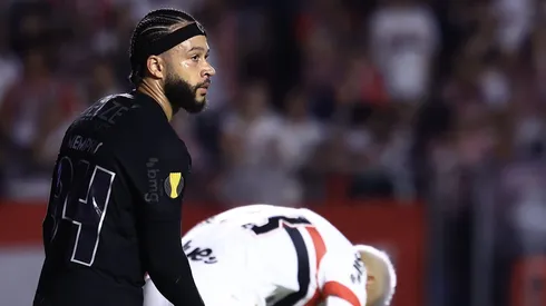 Memphis volta de suspensão e reforça Corinthians contra São Paulo