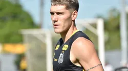 Rollheiser vem jogando com frequência no Santos.