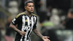 Dudu, jogador do Atlético-MG, durante partida contra o Internacional no estadio Arena MRV pelo campeonato Brasileiro A 2025. Foto: Gilson Lobo/AGIF