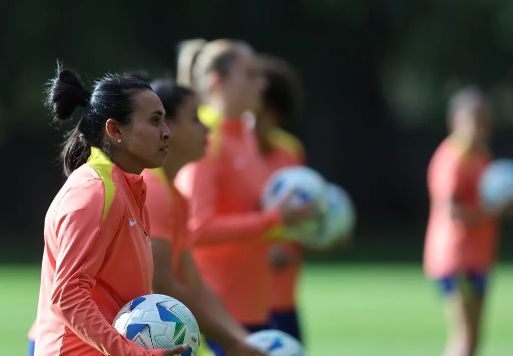 Treino antes do confronto contra a Bolívia. Foto: Lívia Villas Boas/CBF