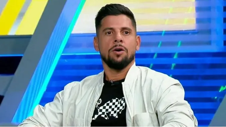 Cicinho aposta em vitória do Atlético-MG contra o Palmeiras