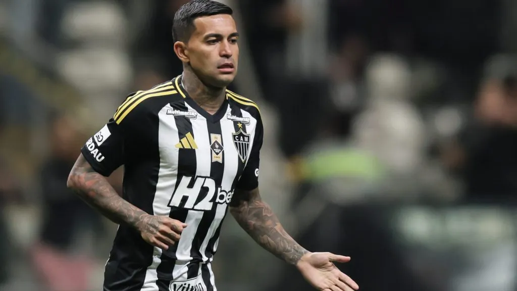 Dudu jogador do Atlético-MG durante partida contra o Internacional no estádio Arena MRV pelo campeonato Brasileiro A 2025. Foto: Gilson Lobo/AGIF