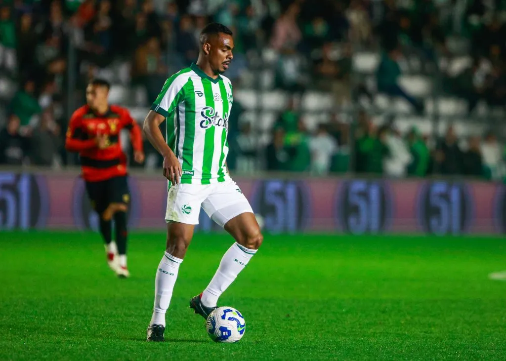 RS – CAXIAS DO SUL – 14/07/2025 – BRASILEIRO A 2025, JUVENTUDE X SPORT – Caique jogador do Juventude durante partida contra o Sport no estadio Alfredo Jaconi pelo campeonato Brasileiro A 2025. Foto: Luiz Erbes/AGIF