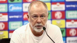 Mano Menezes revela erro do Grêmio contra o Vasco e lamenta resultado (Photo by Pedro H. Tesch/Getty Images)