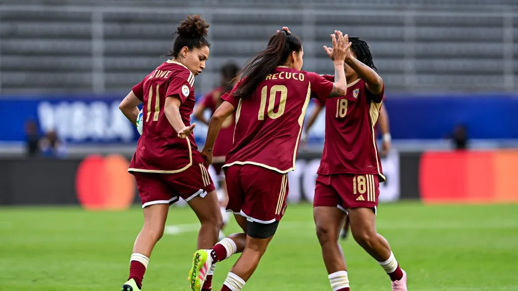 Elenco feminino da Venezuela na Copa América Feminina