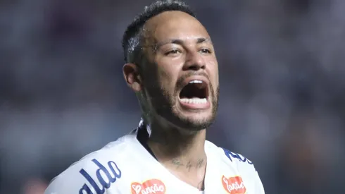 Neymar mostra irritação com pergunta sobre sua condição física após derrota no interior paulista.