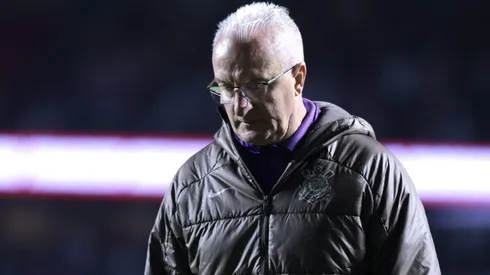 Dorival Junior, técnico do Corinthians, durante partida contra o Sao Paulo no estadio Morumbi pelo campeonato Brasileiro A 2025. Foto: Marcello Zambrana/AGIF
