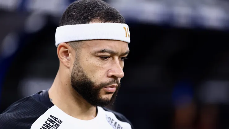 Memphis Depay durante partida entre Corinthians e América de Cali-COL, na Neo Química Arena, pela Copa Sul-Americana.