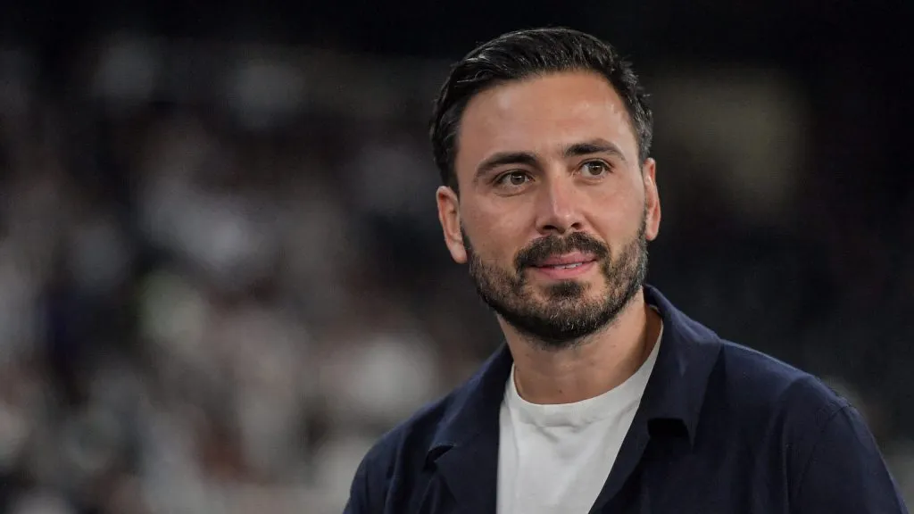 Davide Ancelotti, técnico do Glorioso. Foto: Thiago Ribeiro/AGIF.