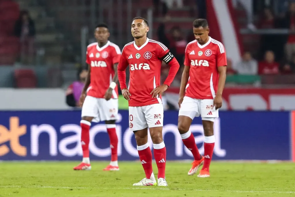 Com gol de Alan Patrick, o Internacional venceu o Ceará (Photo by Pedro H. Tesch/Getty Images)