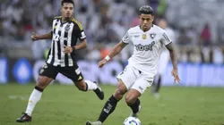 Matheus Martins segue fora do Botafogo com lesão que preocupa clube (Photo by Pedro Vilela/Getty Images)