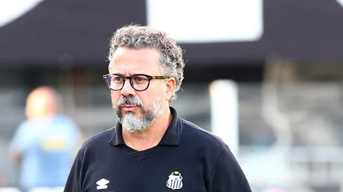 Cléber Xavier vem sendo criticado - Foto: Mauricio De Souza/AGIF.