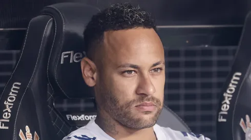 Neymar durante partida do Peixe no Paulista 2025.