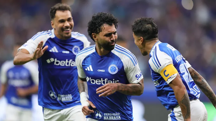 Gabigol comemorando gol em Cruzeiro x Juventude. Foto: Gilson Lobo/AGIF