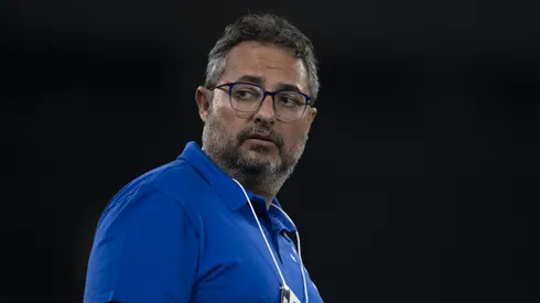 Mattos segue com as mudanças no elenco do Peixe