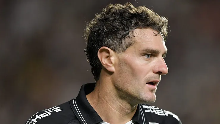 Vegetti jogador do Vasco durante partida contra o Grêmio - Foto: Thiago Ribeiro/AGIF