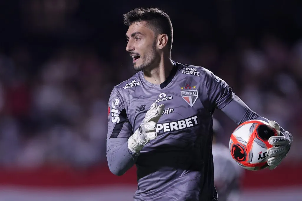SP – SAO PAULO – 26/01/2025 – PAULISTA 2025, SAO PAULO X CORINTHIANS – Rafael goleiro do Sao Paulo durante partida contra o Corinthians no estadio Morumbi pelo campeonato Paulista 2025. Foto: Ettore Chiereguini/AGIF