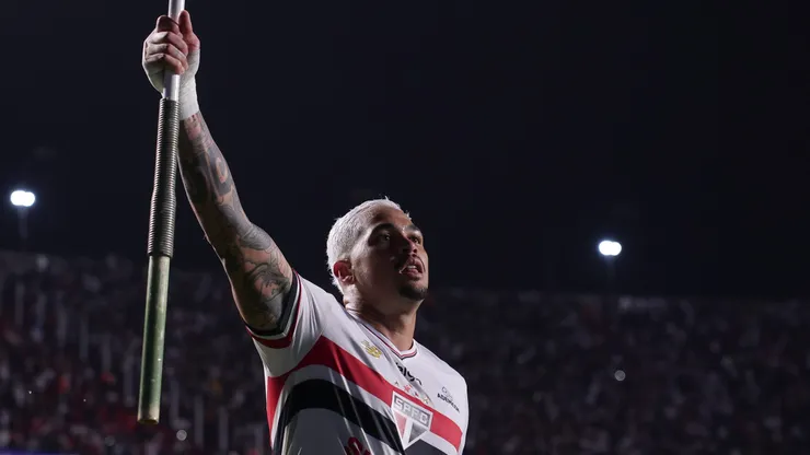 Luciano jogador do Sao Paulo comemora seu gol durante partida contra o Corinthians no estadio Morumbi pelo campeonato Brasileiro A 2025. Foto: Ettore Chiereguini/AGIF
