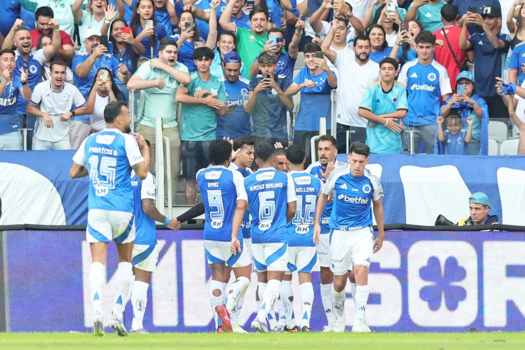 Christian, jogador do Cruzeiro comemora seu gol durante partida contra o Juventude no estadio Mineirao pelo campeonato Brasileiro A 2025. Foto: Gilson Lobo/AGIF