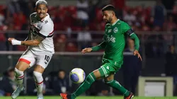 Luciano e Jadson durante duelo entre São Paulo e Juventude - Foto: Joisel Amaral/AGIF