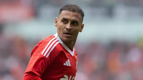 Alan Patrick chamou atenção no CT Parque Gigante por ausência