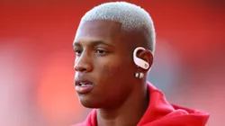 Danilo projeta conquista de título pelo clube