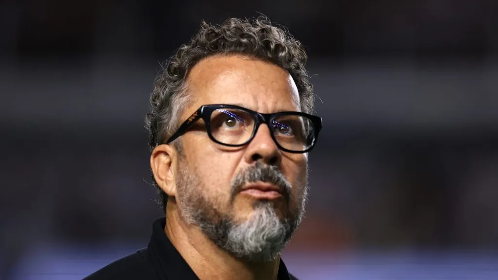 Cléber Xavier está 