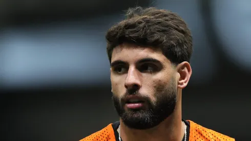 Yuri Alberto durante partida contra o Atlético-MG no Mineirão.