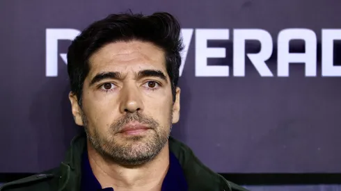 Abel Ferreira durante jogo do Verdão no Allianz Parque.