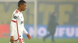 Médico do Flamengo, José Luiz Runco, critica contratação de De la Cruz e expõe lesão do jogado (Photo by Ernesto Ryan/Getty Images)