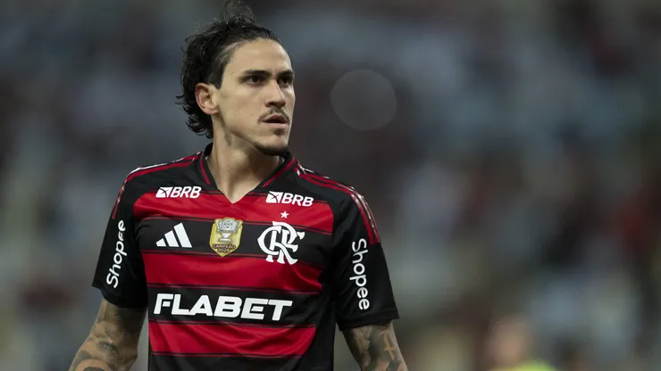 Pedro vem se destacando com a camisa do Flamengo no Brasileirão Betano. Foto: Jorge Rodrigues/AGIF.
