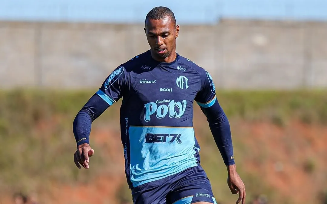 Luizão, (Luiz Otávio), durante treino coletivo com o elenco do Mirassol para enfrentar o Palmeiras. Foto: Divulgação redes sociais/Mirassol