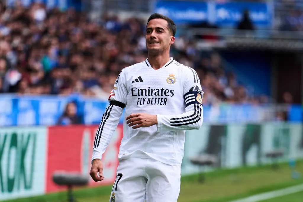 Lucas Vázquez deixou o Real Madrid após o Mundial de Clubes e está livre no mercado – Foto: Juan Manuel Serrano Arce/Getty Images