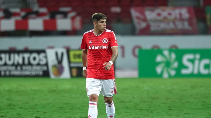 Carlos Palácios jogador do Internacional durante partida contra o Sao Jose no estadio Beira-Rio pelo campeonato Gaucho 2021. Foto: Fernando Alves/AGIF