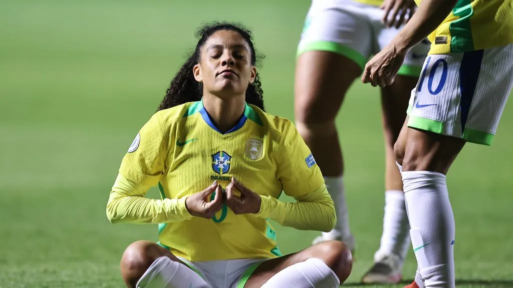 Yasmim jogadora da Seleção Brasileira